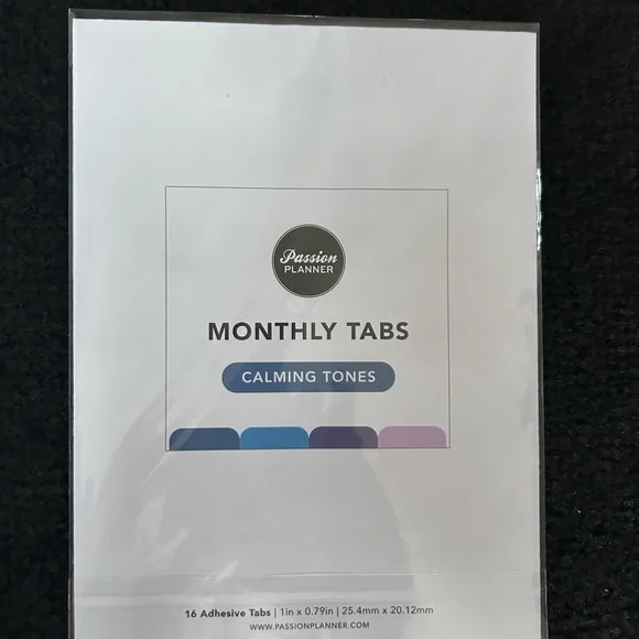 Passion Planner - Year of the Horse Red - Picture 2 of 14